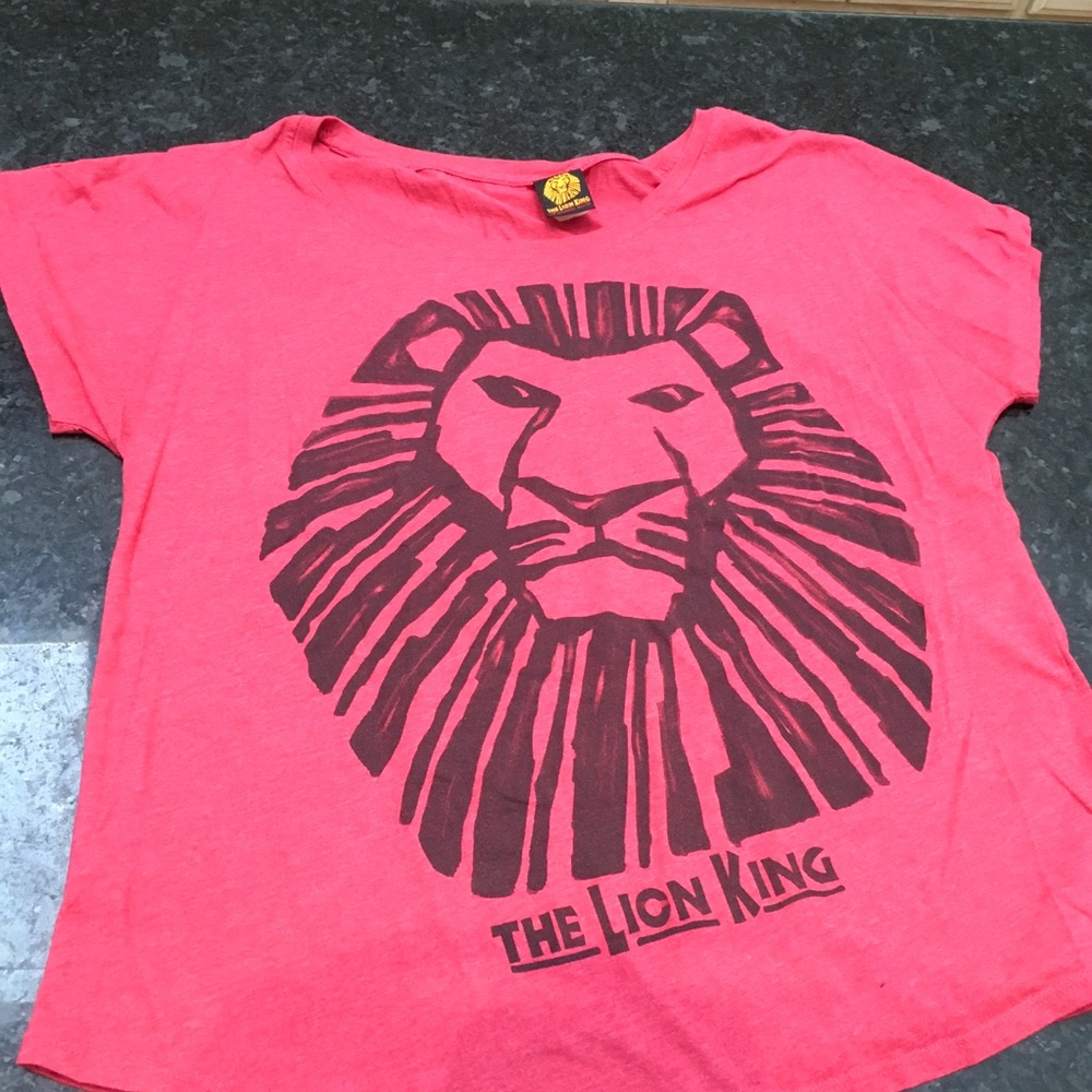 Lion King musical T-shirt size XL
